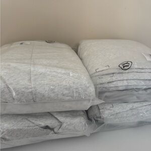 (NEW) Light Grey Ultimate Comfort Active Set